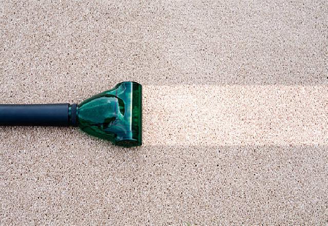 Expert carpet cleaning professionals in Manchester-by-the-Sea providing trained service